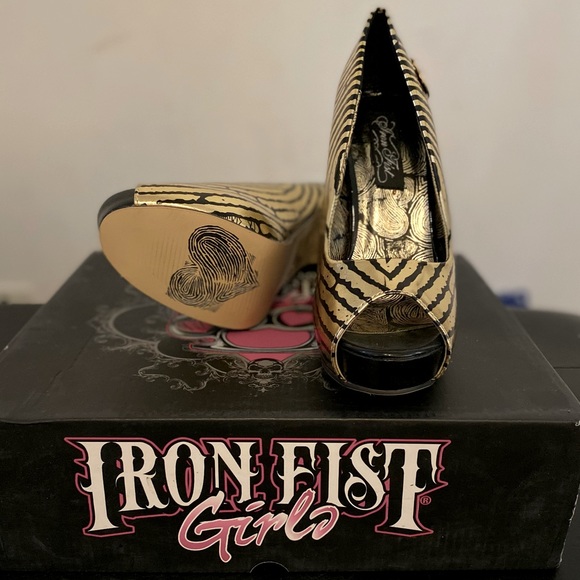 Iron Fist Ladies Hands Off Platform: Gold size 5 - Picture 7 of 15